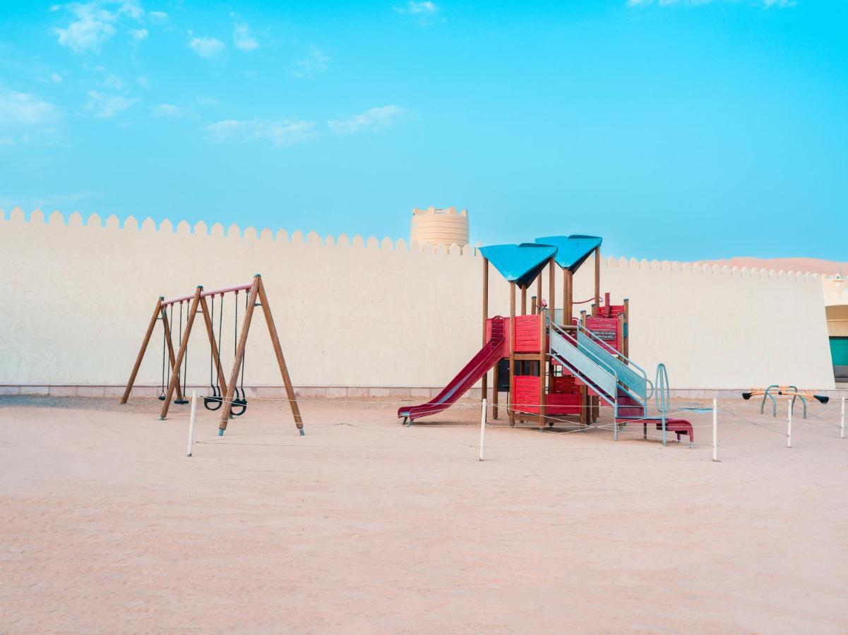 Desert Nights Resort Al Wāşil Exteriör bild